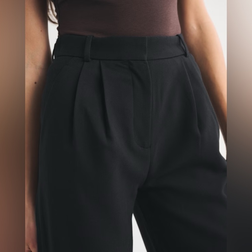 A&F Sloane Tailored Wide Leg Pant - Picture 3 of 7